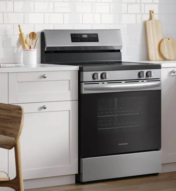 30 IN 5.3 CU FT Electric Freestanding Range T7395