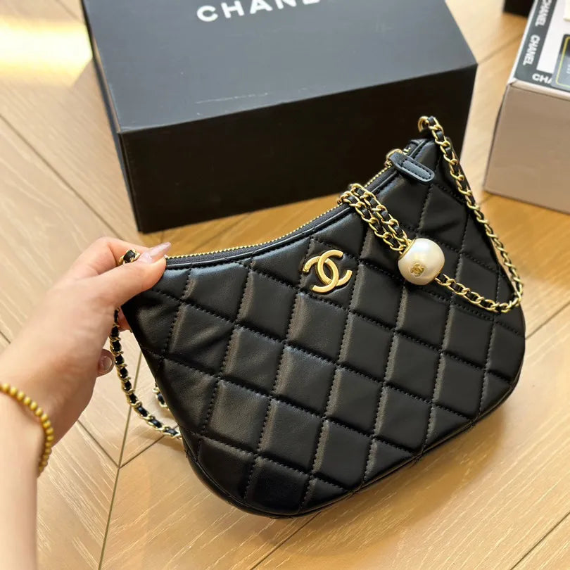 Hobo Handbag D81778