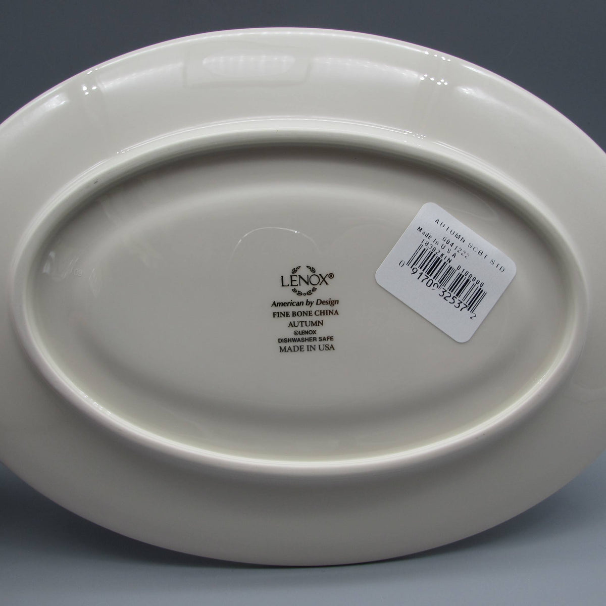 Sauce Boat and Stand T21589