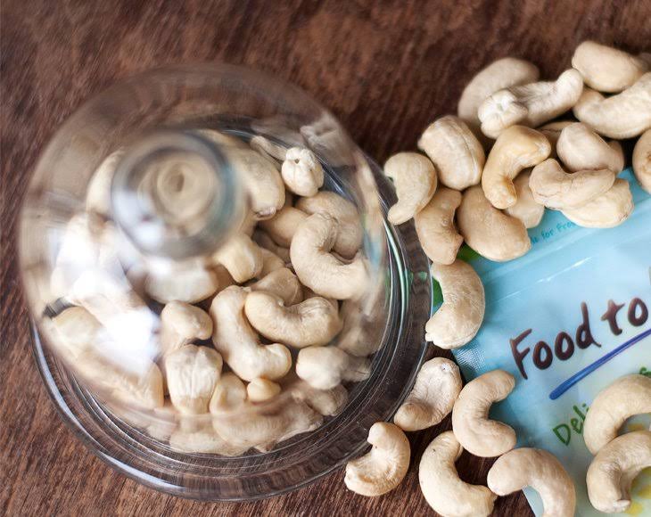 Raw Whole Cashews 18 lbs Q615