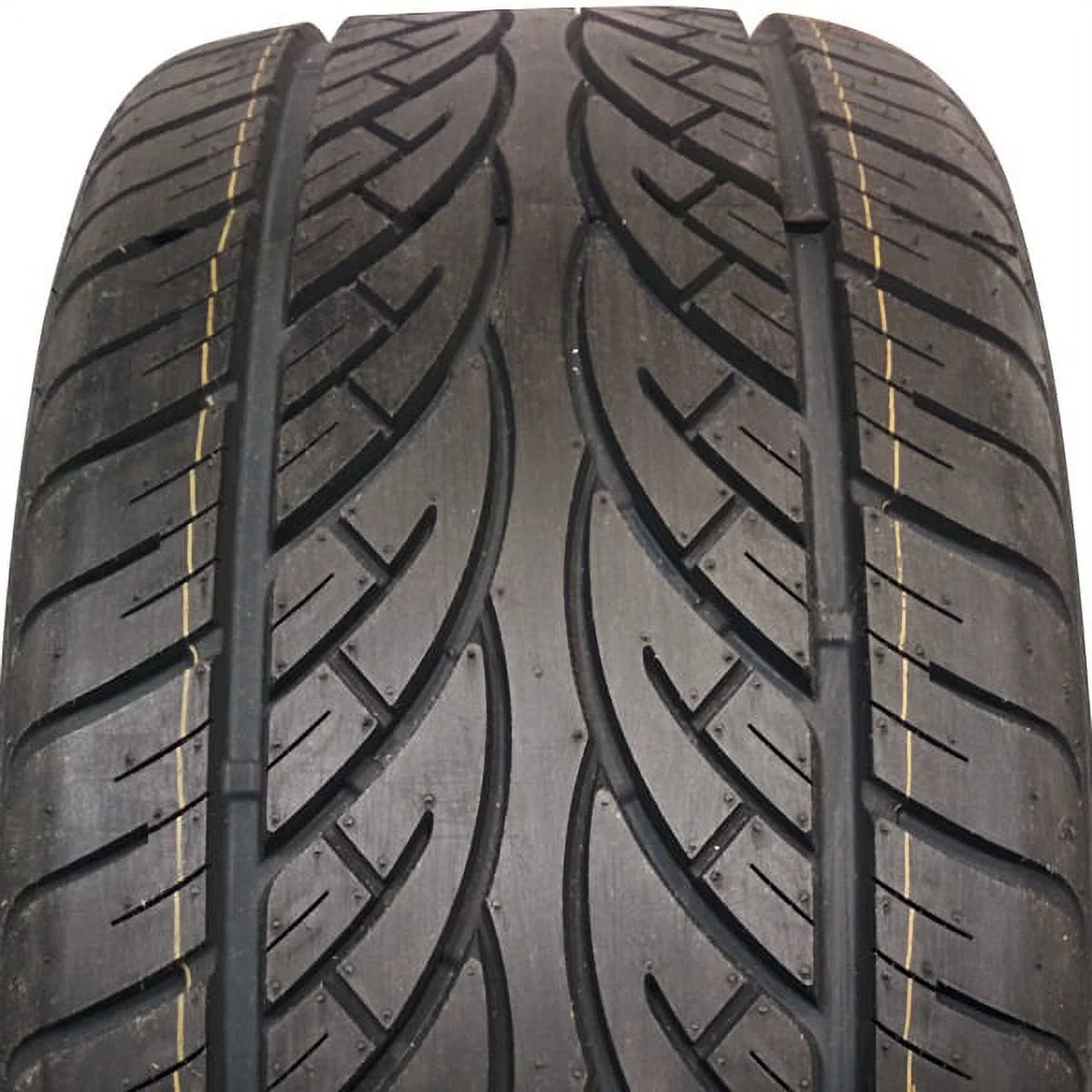 295/30R26 107 W Tire L490091