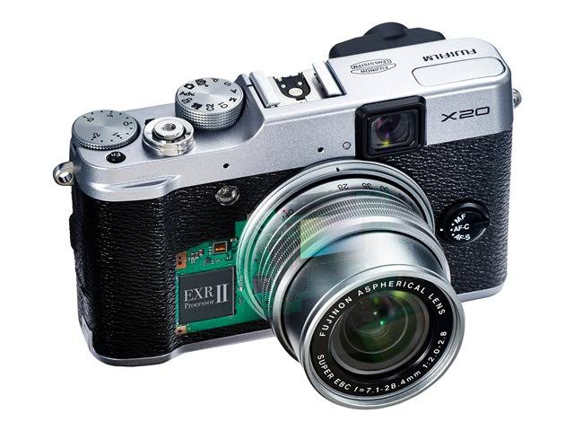 Silver Compact Digital Camera K71607