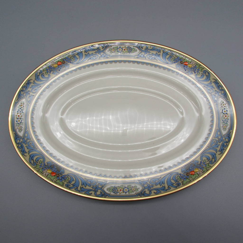 Sauce Boat and Stand T21589