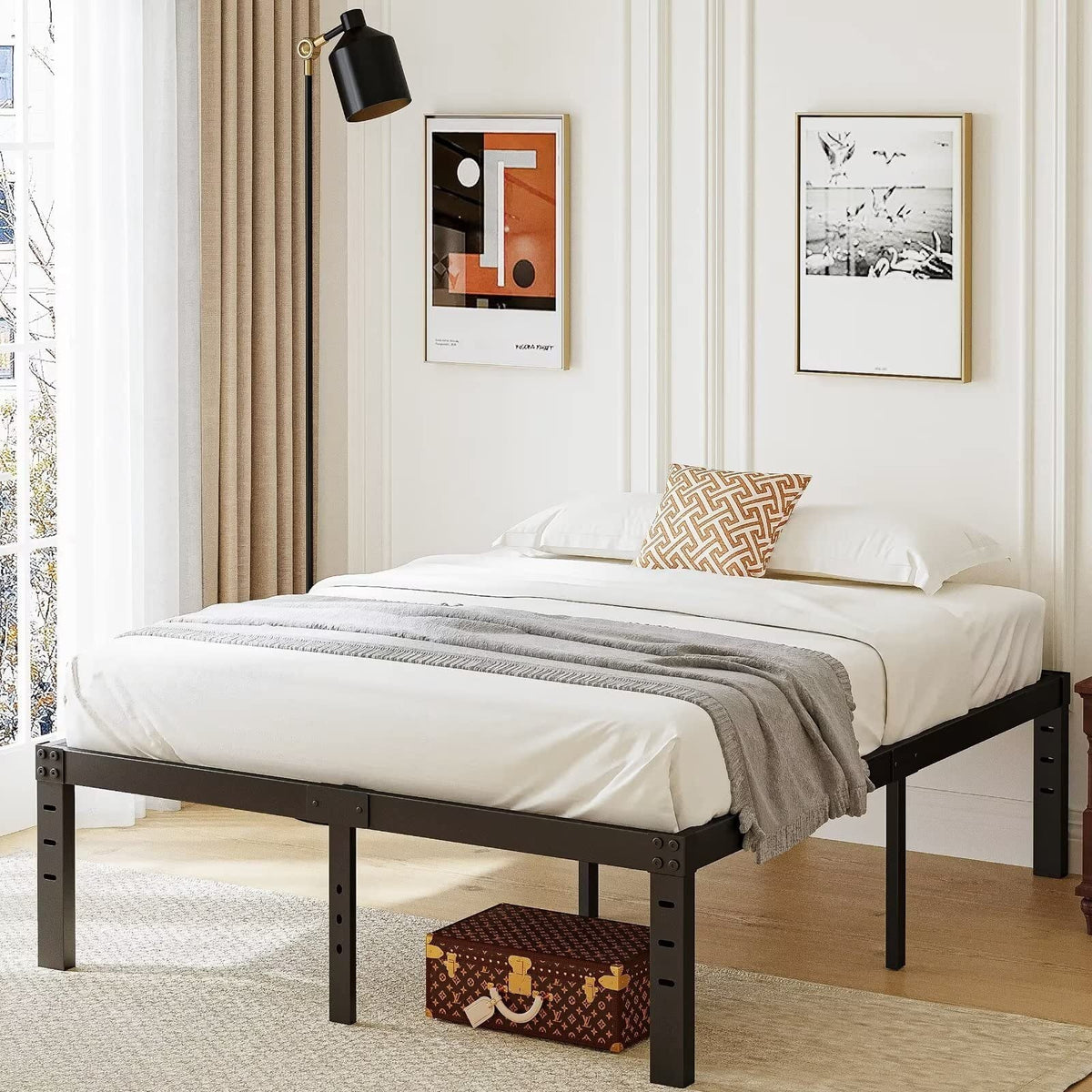 Queen Size Metal Platform Bed Frame K542785